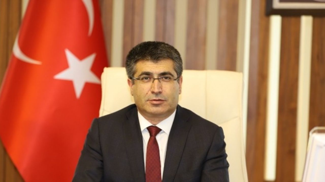 Nevşehir Hacı Bektaş Veli Üniversitesi Rektörlüğüne Prof. Dr. Semih Aktekin atandı