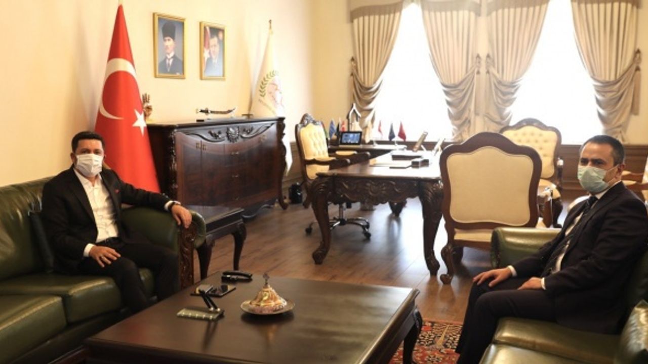 Vali Aktaş’tan Belediye Başkanı Arı’ya Veda Ziyareti