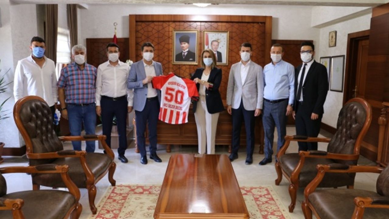 Nevşehir Belediyespor Kulübü Yönetiminden Vali Becel’e Hayırlı Olsun Ziyareti
