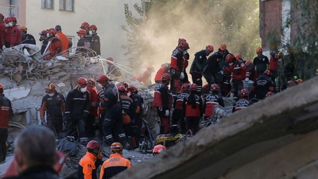 İzmir Depreminde Son Durum 3 Kasım 2020 : Depremde can kaybı 92'ye yükseldi