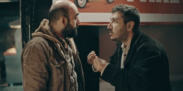 Gibi Dizisi Sokak Röportajı Bölümü Feyyaz Yiğit'in Röportajı