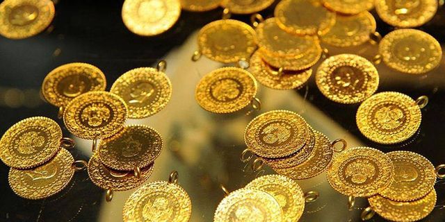 ÇAKILDI! Altın fiyatları son dakika: Gram altın bugün 900 lira sınırına geriledi!