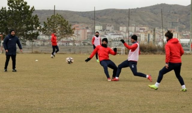 Nevşehir Belediye Spor Lider Karacabey’i Konuk Ediyor