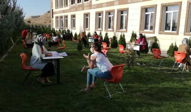 Bahçeşehir Koleji Nevşehir Kampüsü’nde Yeni Normale Uygun Veli Toplantısı