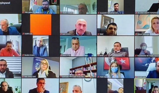 Bahçeşehir Koleji’inde Online Toplantı Yapıldı