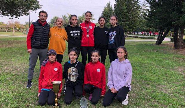Nevşehir Belediyesi Küçük Kızlar Atletizm Takımı Türkiye 2.’Si Oldu