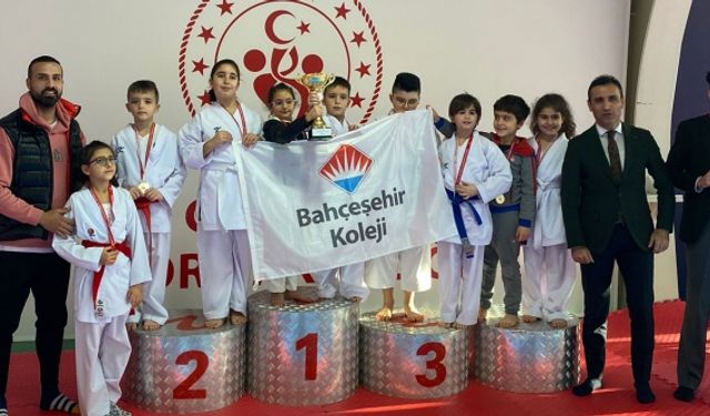 Okul Sporları Karate İl Şampiyonası’na Bahçeşehir Koleji Damga Vurdu