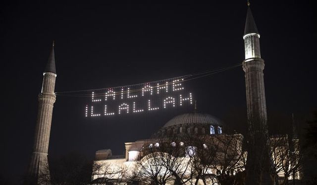 88 yıl aradan sonra Ayasofya Camii’nde ilk teravih namazı kılınacak