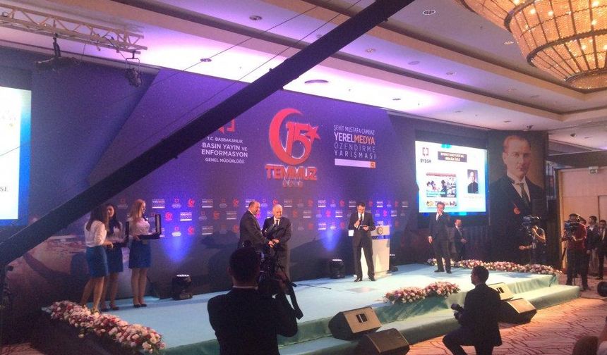 Haber50 Türkiye birinciliği ödülünü Başbakan’dan aldı
